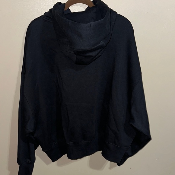 Nike Women's Black Crop Hoodie - Picture 2 of 3